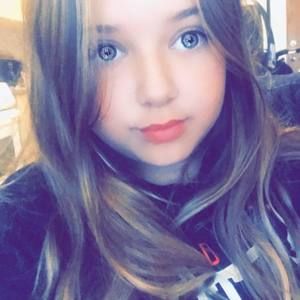 Meet your Posher, Hailee